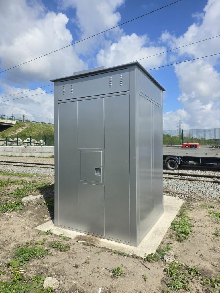 SafeBox AV cabinet in service beside the running line